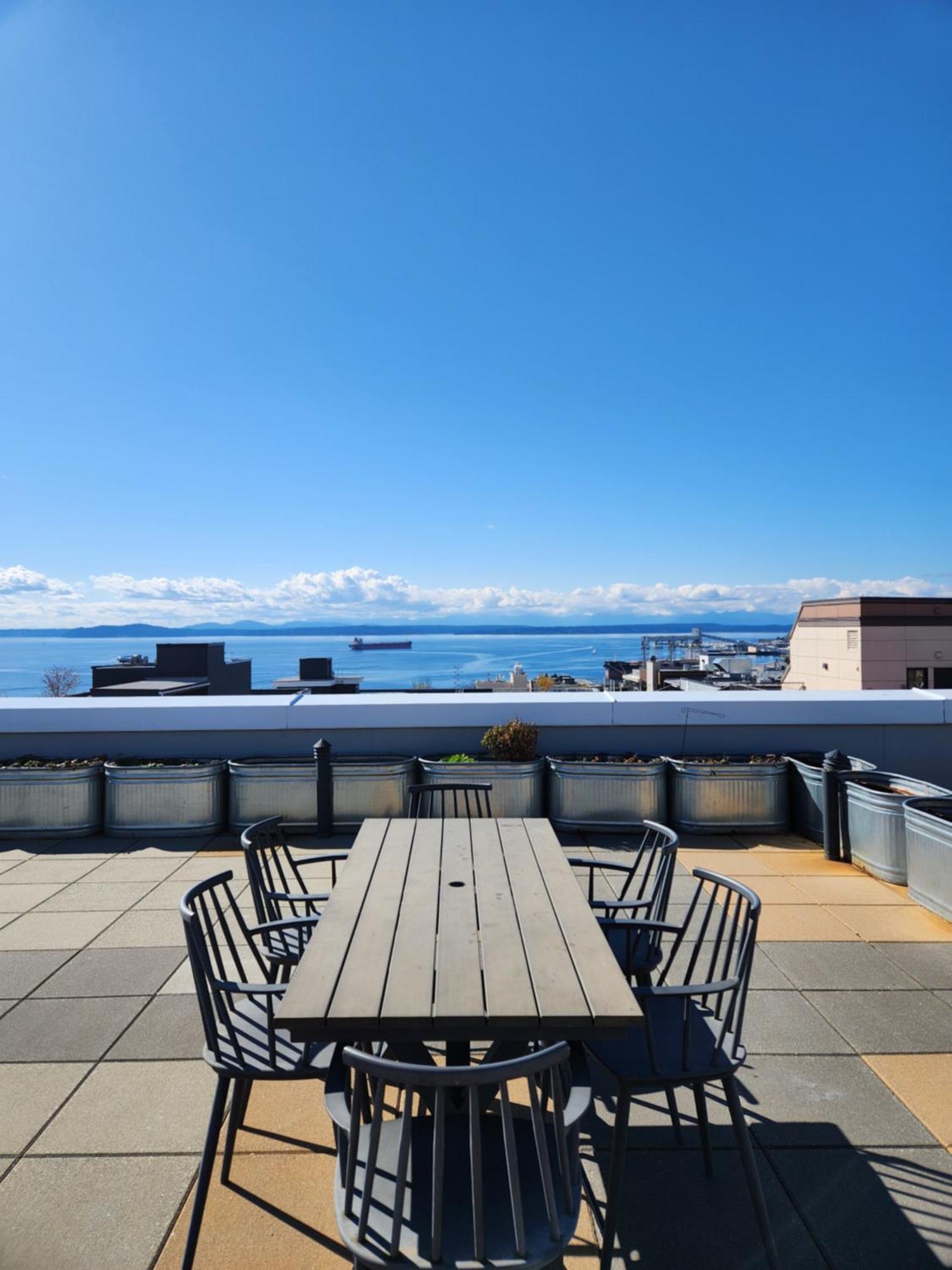 Queen Anne Abode - 1 Block From Cpa! - Free Parking! Сиэтл Экстерьер фото